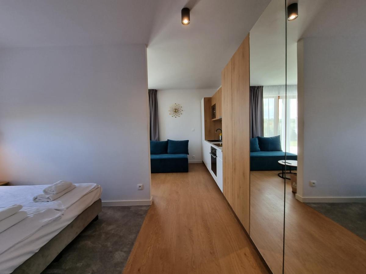 סרבינובו Prywatny Apartament W Hotelu C8 - 365Pam מראה חיצוני תמונה