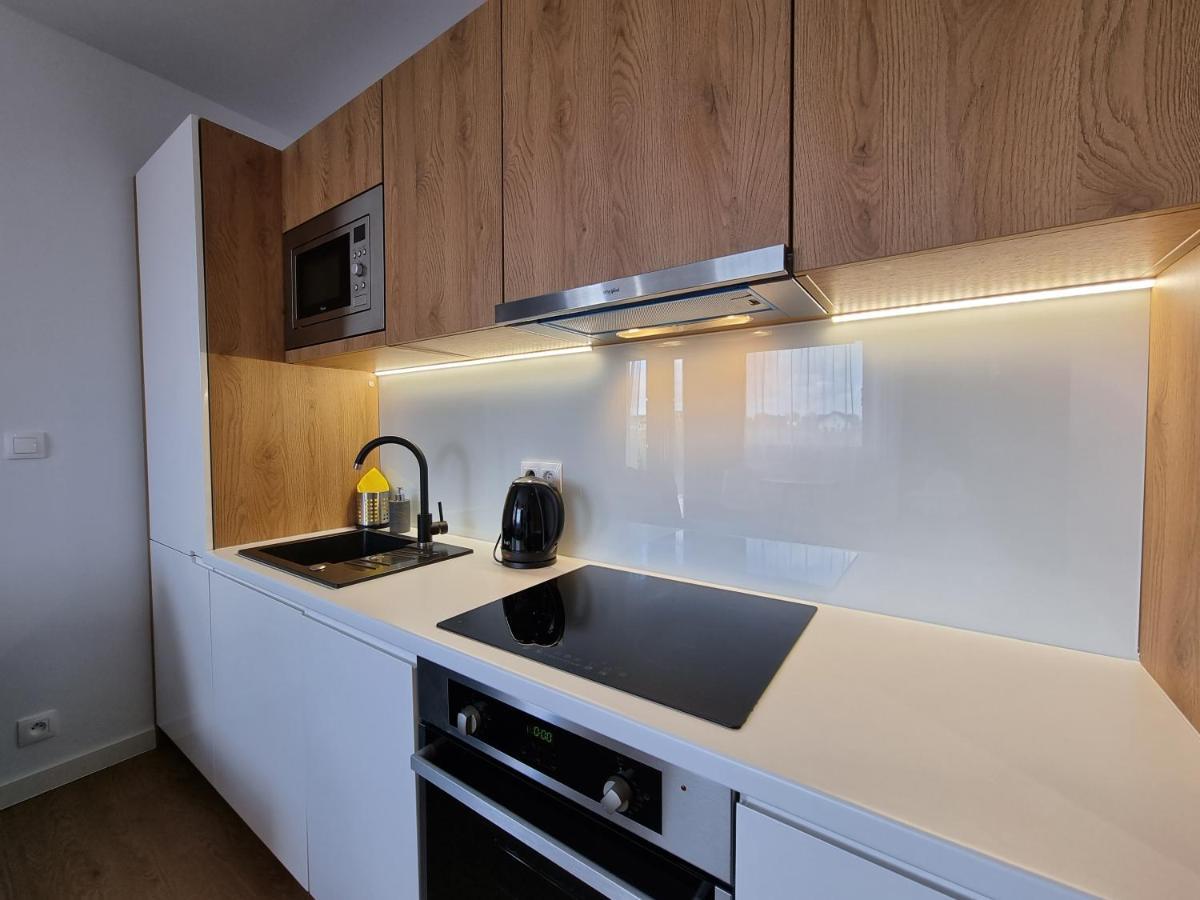 סרבינובו Prywatny Apartament W Hotelu C8 - 365Pam מראה חיצוני תמונה